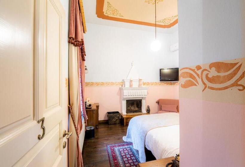 בית מלון כפרי Archontiko Naoumidi