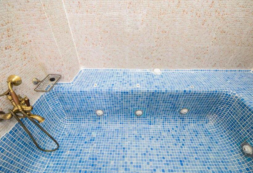 בית מלון כפרי Archontiko Naoumidi