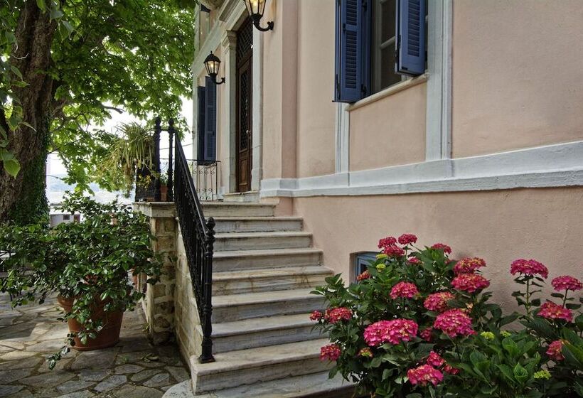 בית מלון כפרי Archontiko Naoumidi