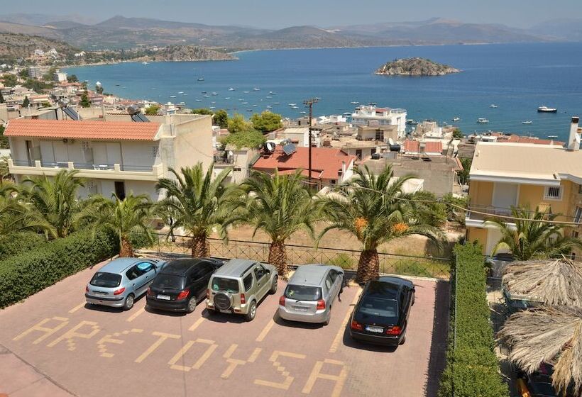 בית מלון כפרי Aretousa