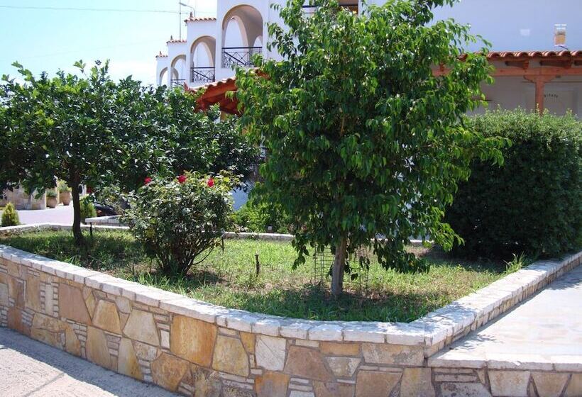 בית מלון כפרי Aretousa