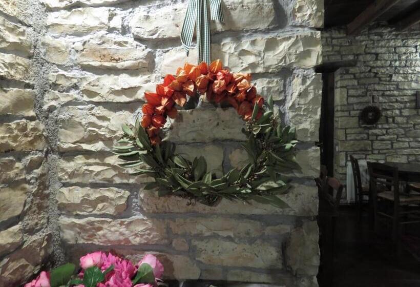 호텔 Arhontiko Aristis