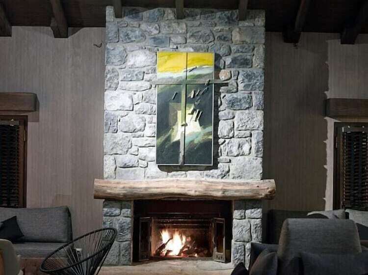 ホテル Art Mainalon