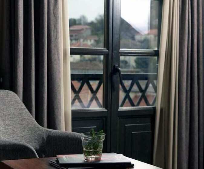 ホテル Art Mainalon