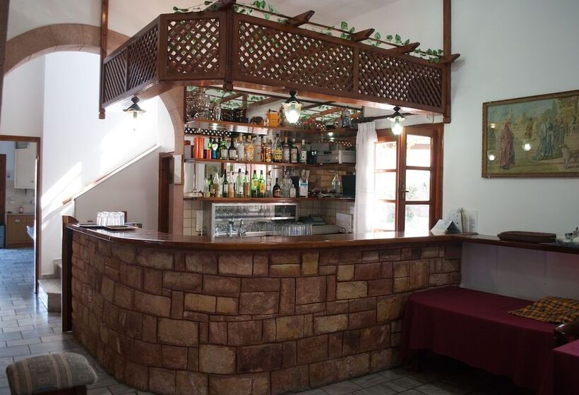 בית מלון כפרי Asteri