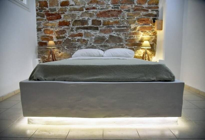 هتل Axilleion Guest House