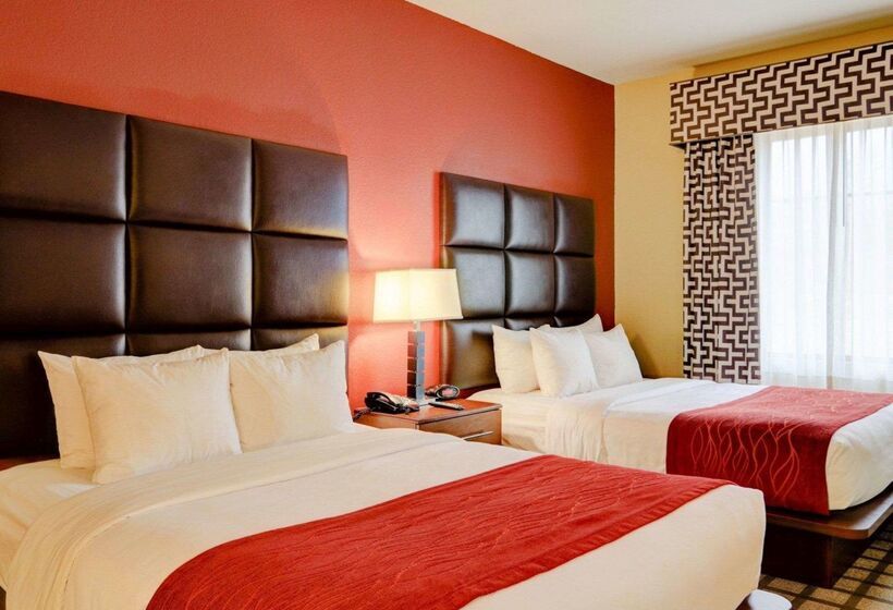 فندق Comfort Inn & Suites Fort Smith I540