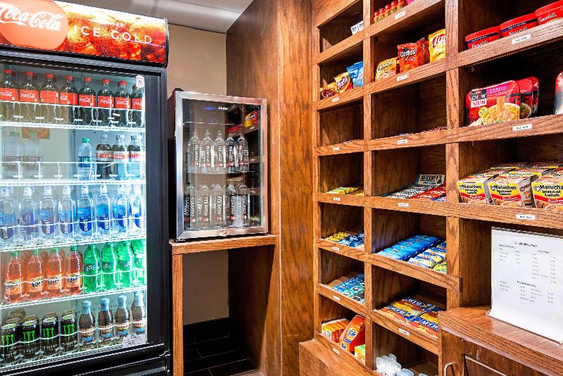 فندق Comfort Inn & Suites Pine Bluff