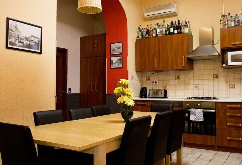 호텔 Corvin Point Rooms And Apartments