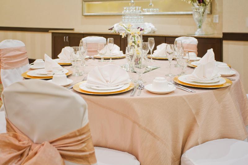 فندق Crowne Plaza Anchorage Midtown, An Ihg