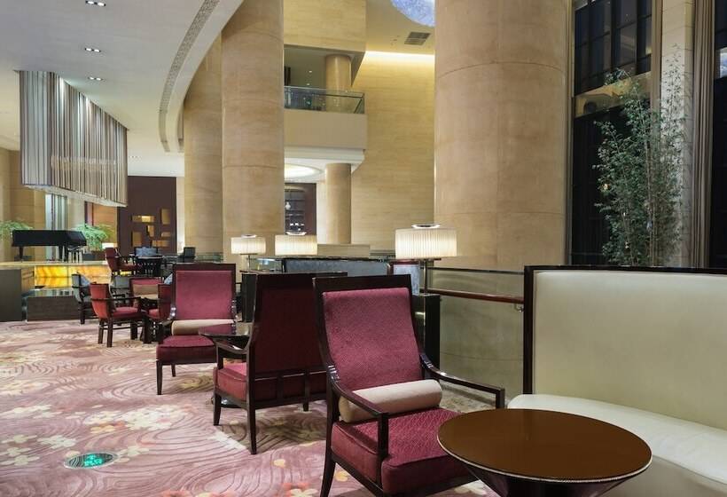 Отель Crowne Plaza Chengdu Panda Garden By Ihg