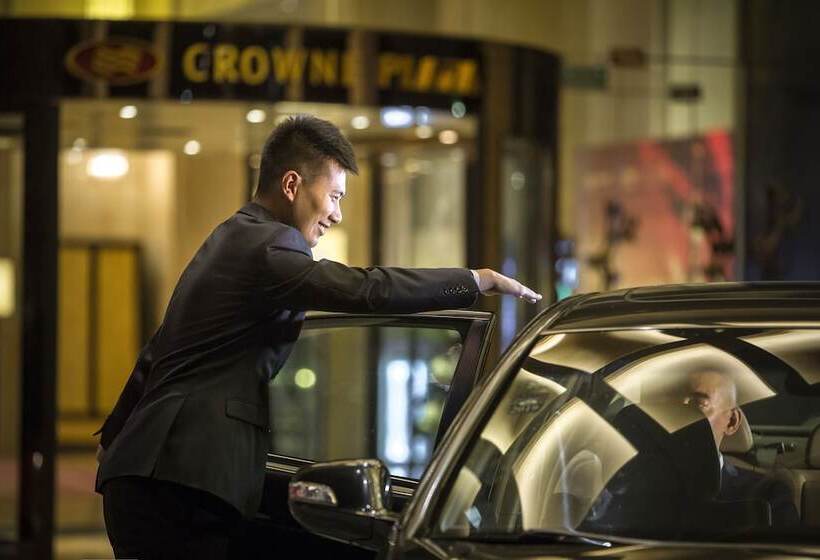 Отель Crowne Plaza Chengdu Panda Garden By Ihg