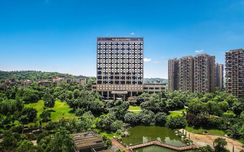 Отель Crowne Plaza Chengdu Panda Garden By Ihg