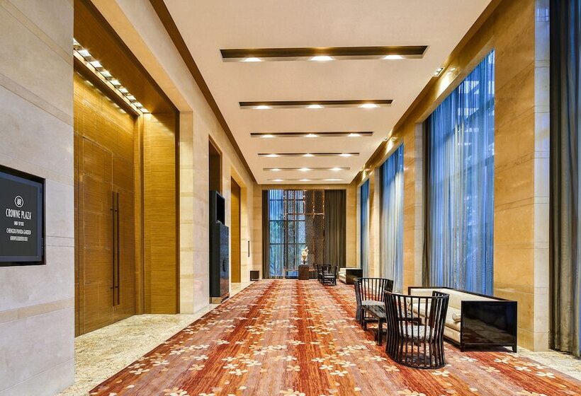 Отель Crowne Plaza Chengdu Panda Garden By Ihg