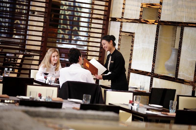 Отель Crowne Plaza Chengdu Panda Garden By Ihg