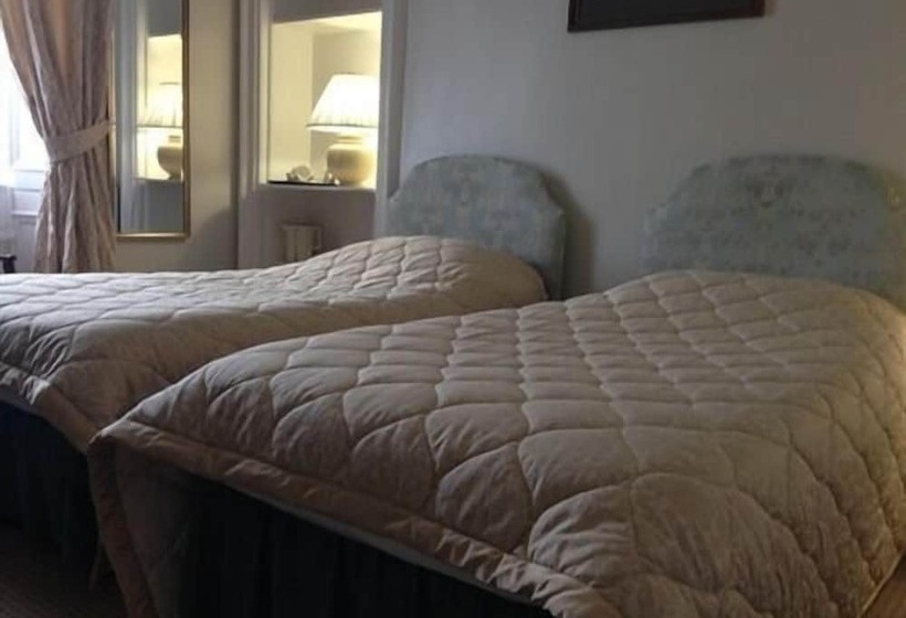 ホテル Davaar House