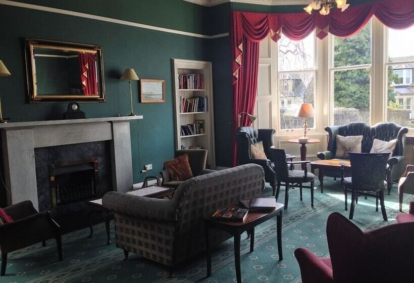 ホテル Davaar House