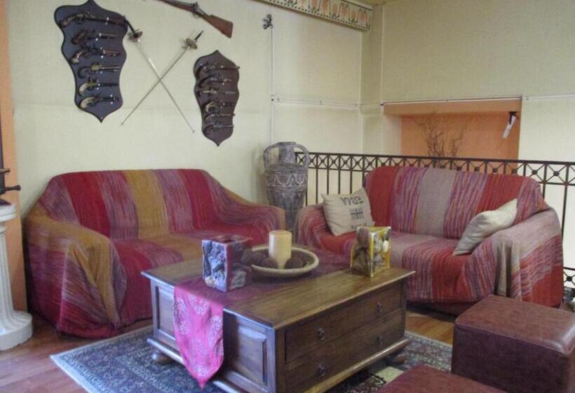 בית מלון כפרי Delta