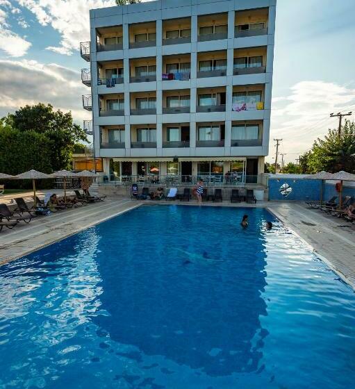 فندق Dolphin Resort & Conference