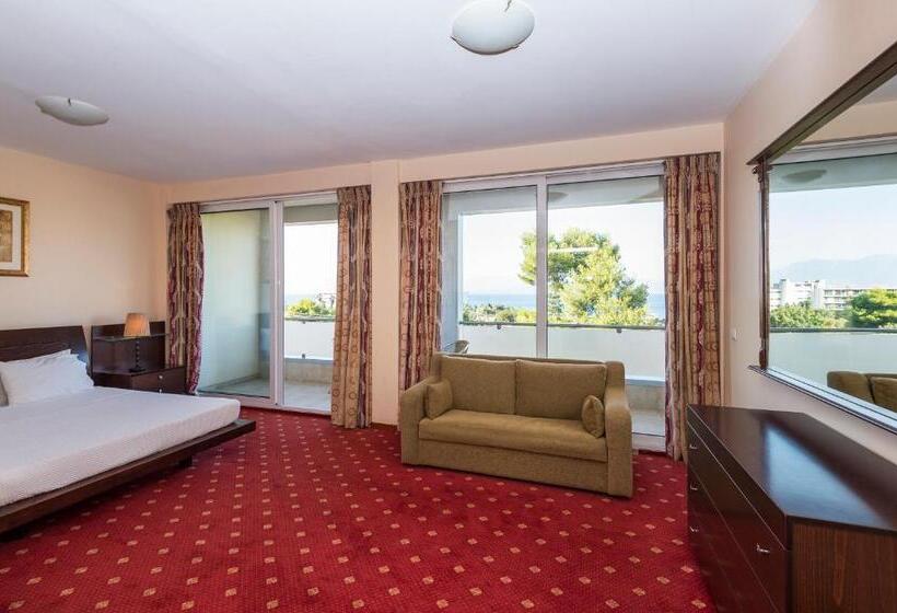 فندق Dolphin Resort & Conference