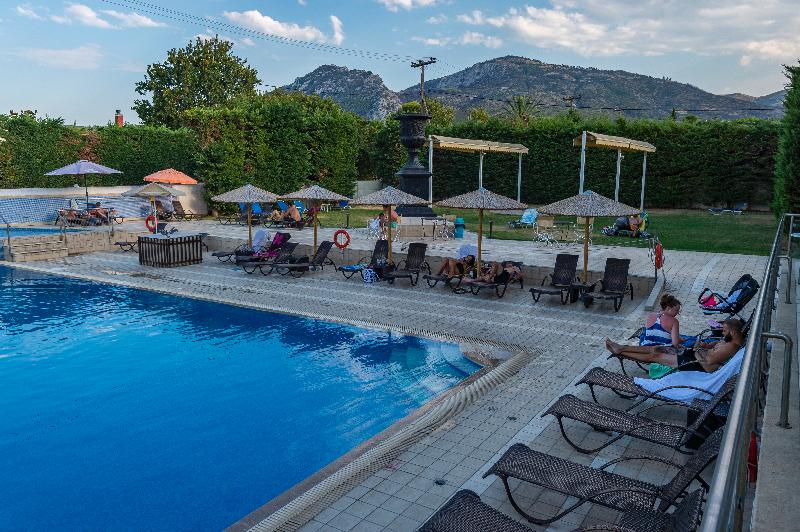 فندق Dolphin Resort & Conference