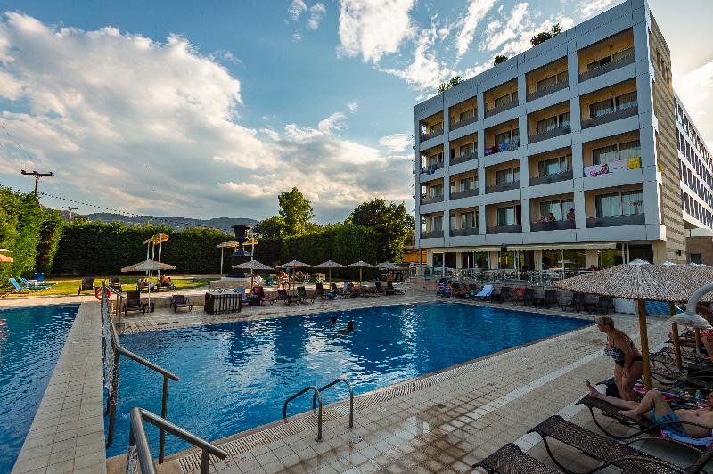 فندق Dolphin Resort & Conference