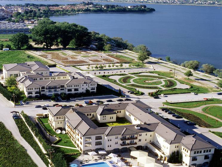 ホテル Du Lac Congress Center & Spa