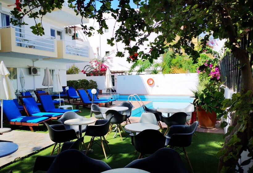 Elmi Beach Hotel & Suites