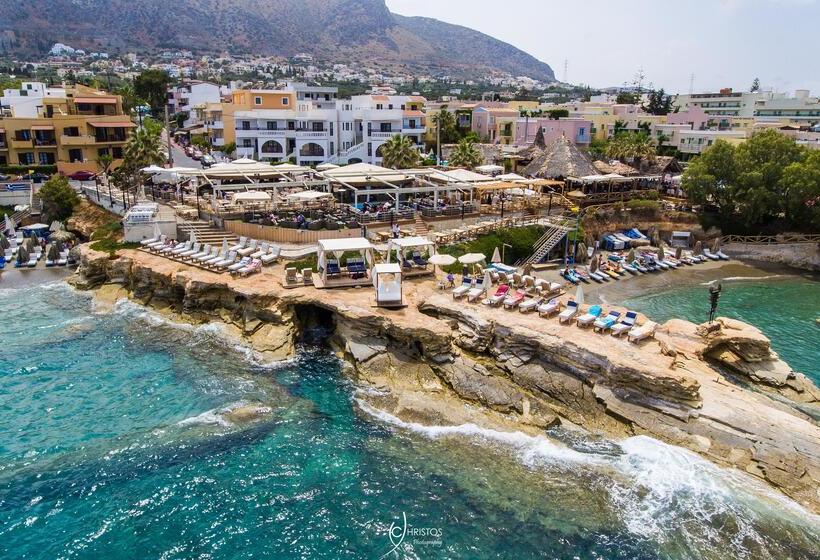 Elmi Beach Hotel & Suites