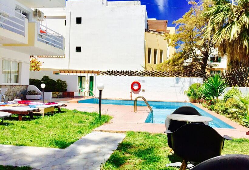 Elmi Beach Hotel & Suites