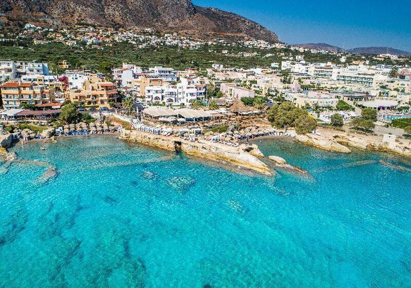 Elmi Beach Hotel & Suites