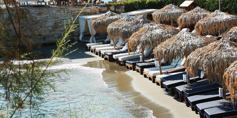 Elmi Beach Hotel & Suites