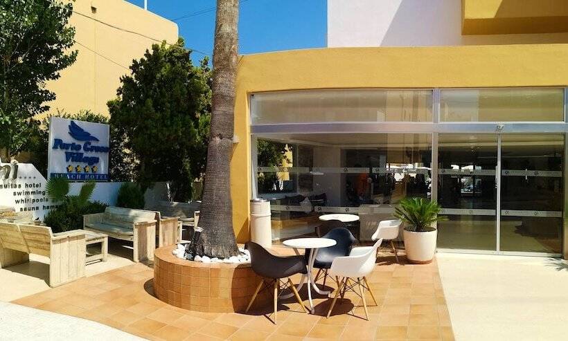 Elmi Beach Hotel & Suites