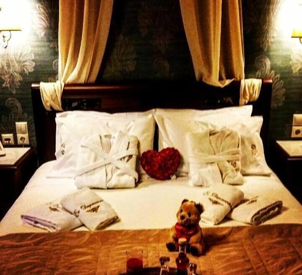 בית מלון כפרי En Dimitsani