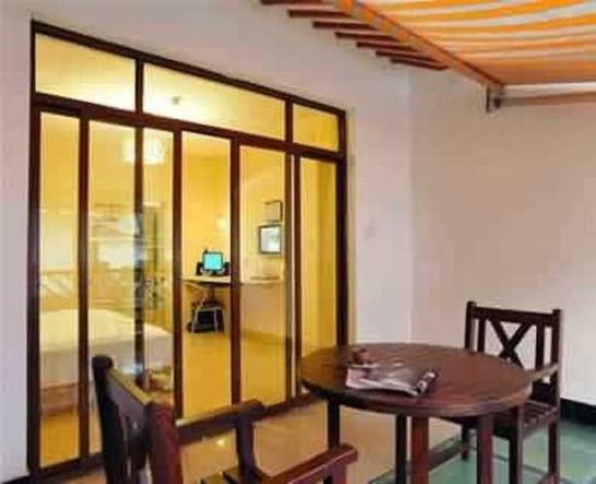 Отель Flower Inn Westlake Hangzhou