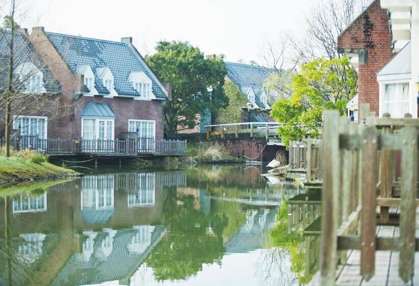 هتل Forest Villa Huis Ten Bosch