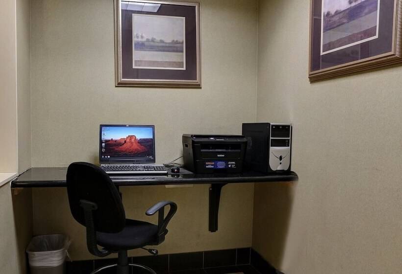 فندق Greentree Inn And Suites Florence, Az