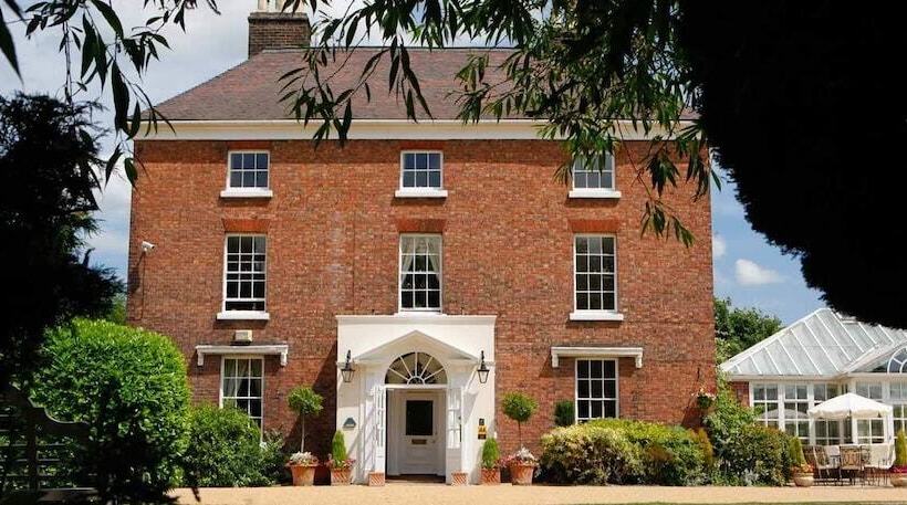 فندق Hadley Park House