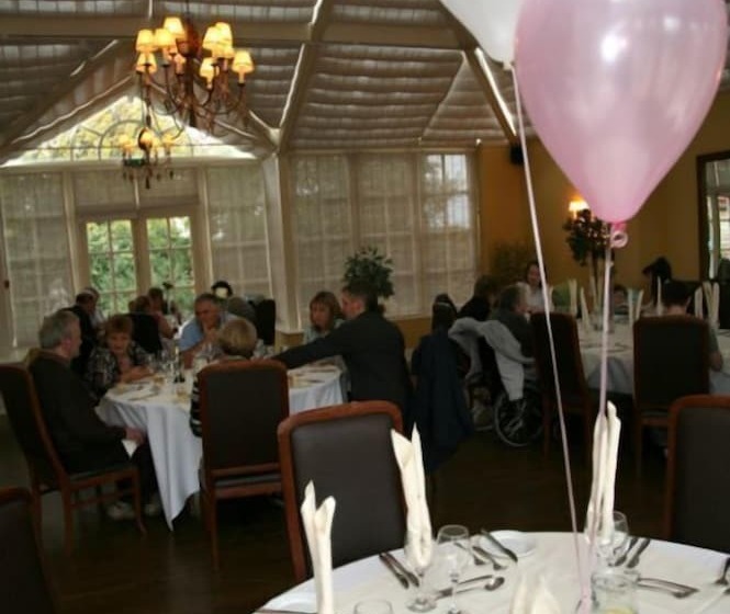 فندق Hadley Park House