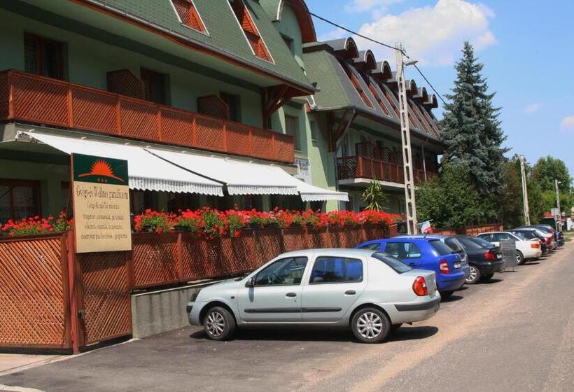 בית מלון כפרי Hajnal