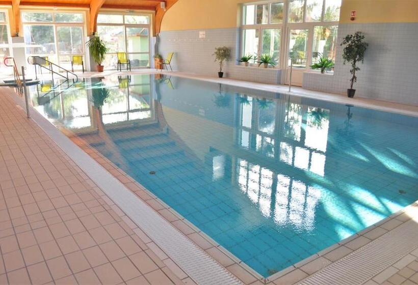 בית מלון כפרי Hajnal