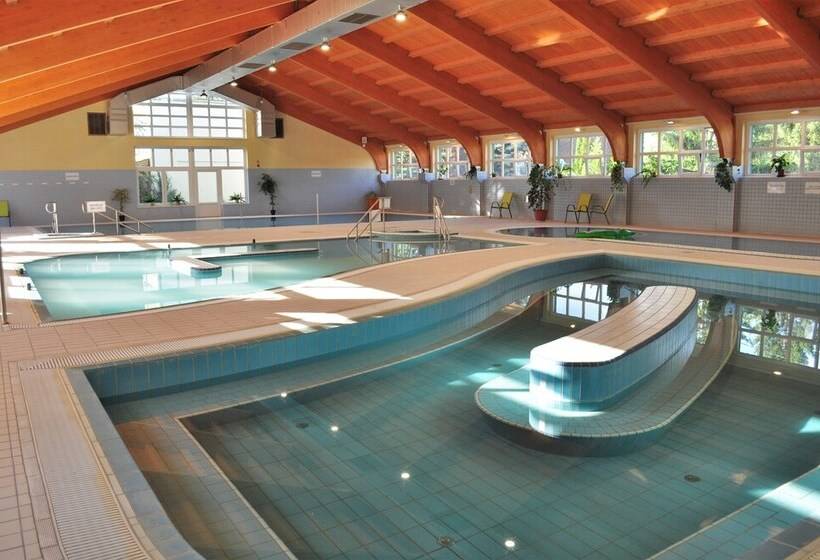 בית מלון כפרי Hajnal