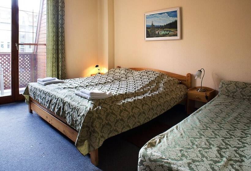 בית מלון כפרי Hajnal