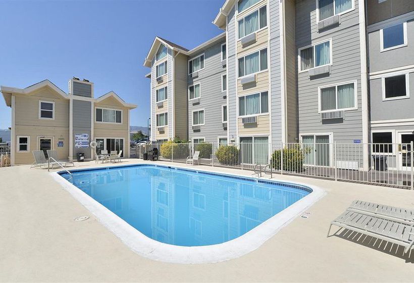 בית מלון כפרי Quality Inn & Suites