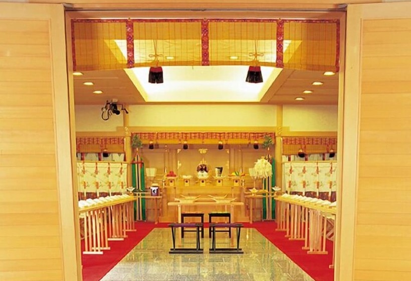 Отель Higashinihon Utsunomiya