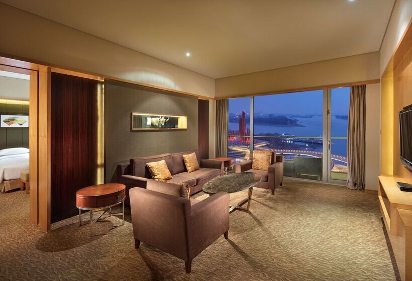 בית מלון כפרי Hilton Nanjing Riverside