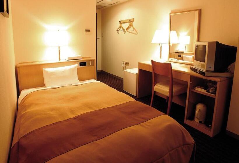 בית מלון כפרי Hirosaki Plaza