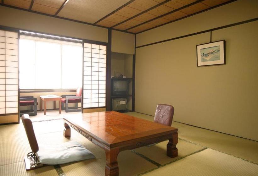 هتل Hokuriku Koganoi