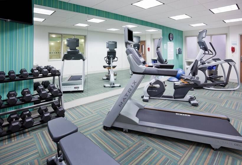 فندق Holiday Inn Express & Suites   Dickinson, An Ihg