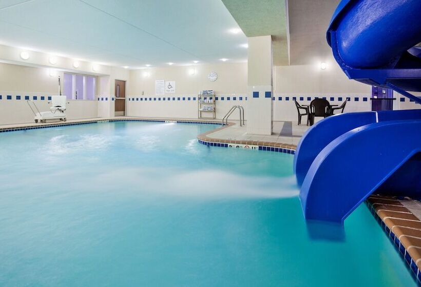 فندق Holiday Inn Express & Suites   Dickinson, An Ihg